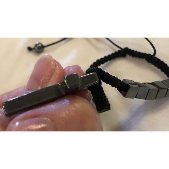 Natural stone crucifix pocket rosary bracelet - Picture 3 of 7